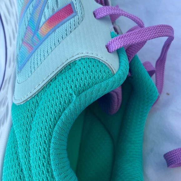 GUC Cute NewBalance Sz-7Y=Women-8.5 Tried On, Washed But Didn’t Wear, 8/10rated - Picture 14 of 16